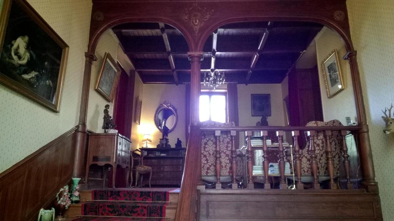 Couette-café Château De La Vernède *