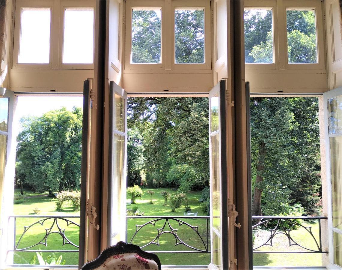 Couette-café Château De La Vernède *