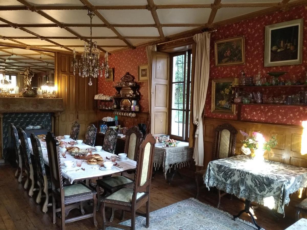 Chateau De La Vernede, La Grande Vernede Saint-Rémy-de-Chargnat