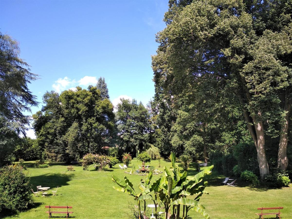 Chateau De La Vernede, La Grande Vernede Bed & Breakfast *